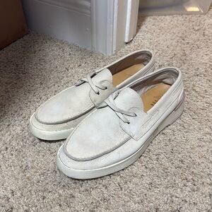 Sperry Gold Cup cream loafer